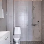 Arena Location, 5th Floor Modern Flat טמפרה