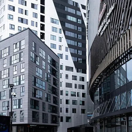 Arena Location, 5th Floor Modern Flat